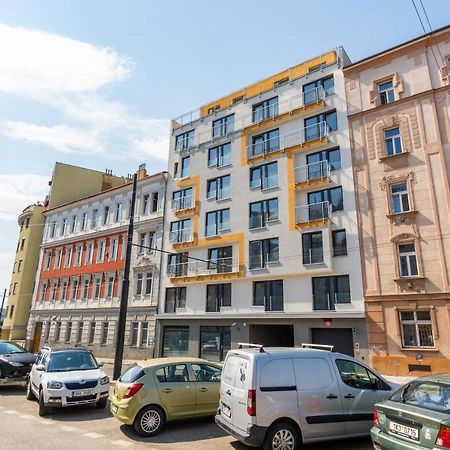 Penthouse # 81 With Panoramic City View In Elite Rezidence With Free Parking Praga Exterior foto
