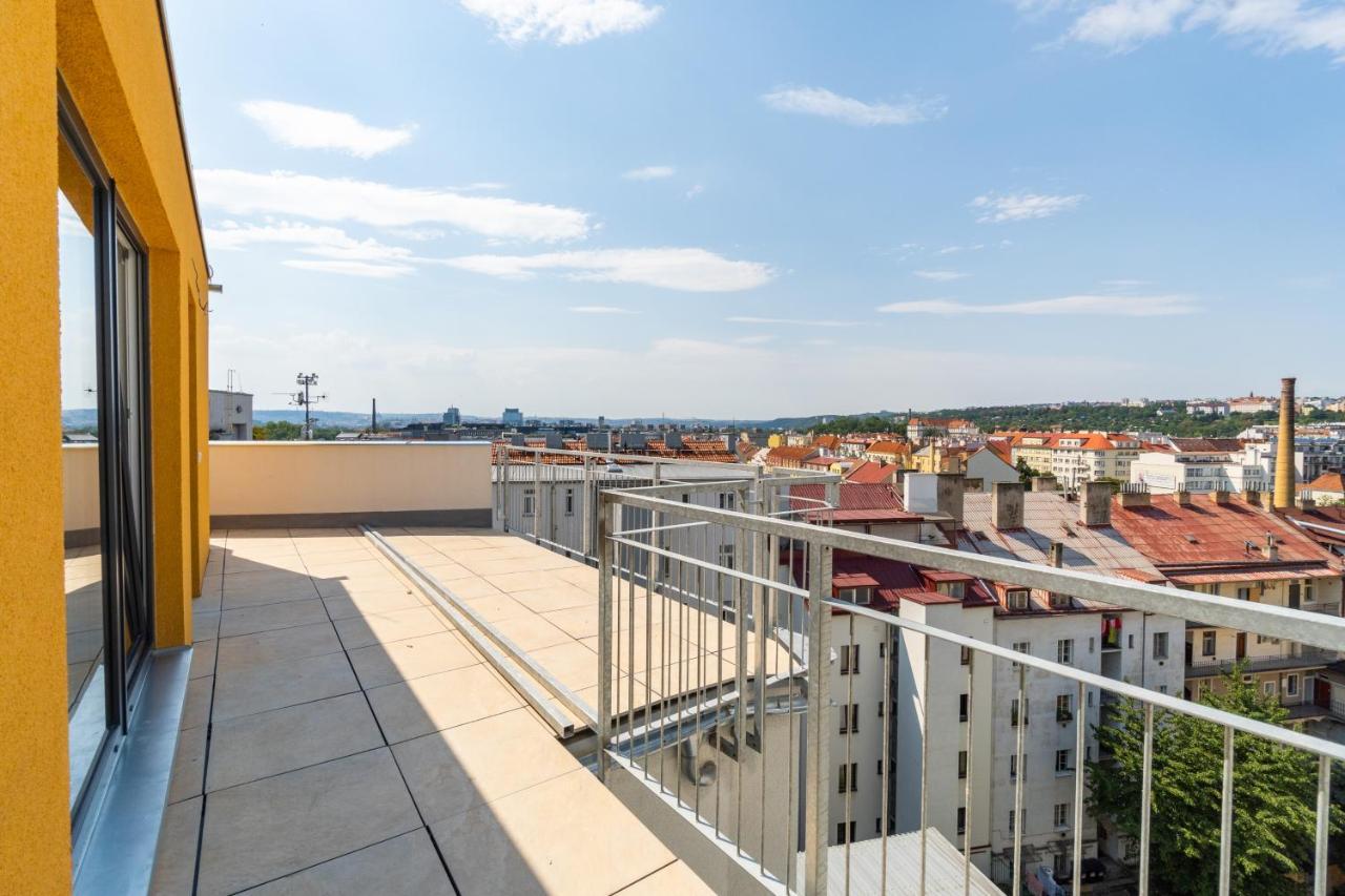 Penthouse # 81 With Panoramic City View In Elite Rezidence With Free Parking Praga Exterior foto