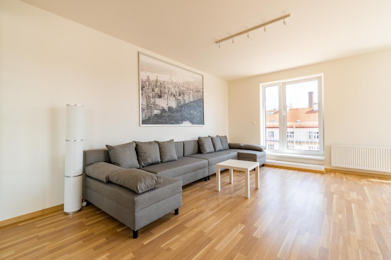 Penthouse # 81 With Panoramic City View In Elite Rezidence With Free Parking Praga Exterior foto